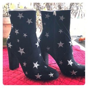 Boots. New!   Never worn.